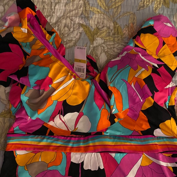 Trina Turk multicolored Gemini ruffle swimsuit size 14 - Picture 4 of 7